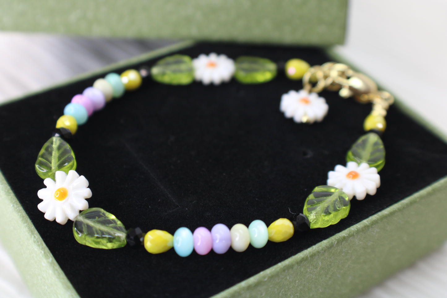 Bracelet with Brilliant Pastel Shell