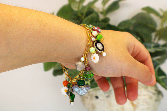 Czech Beads Bracelet Birds and Flowers