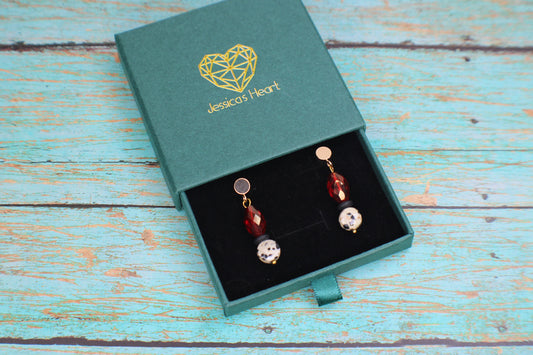 Precious Stone Earrings, Red Earrings, Earrings ready to give as a gift.